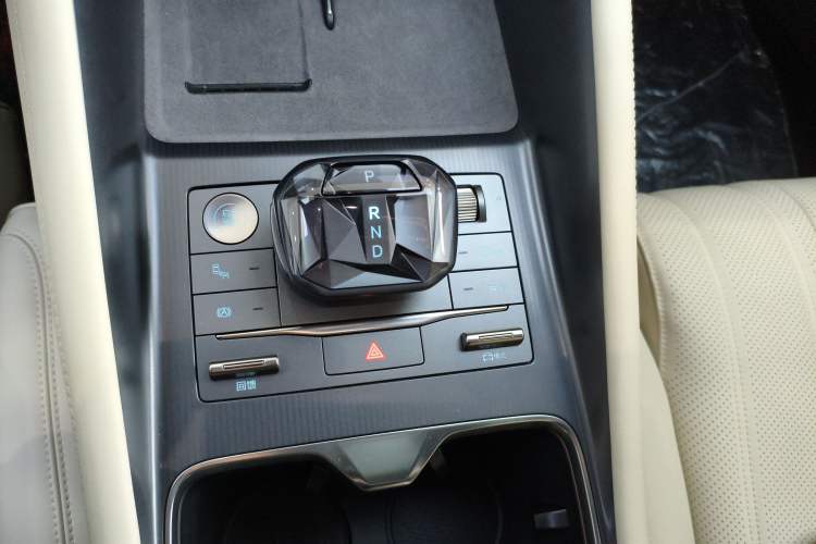 Used BYD Song L EV 2025 550 km Excellence Version