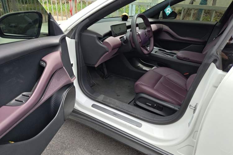 Used Nio ET5T 2023 100kWh Touring Driver Seat