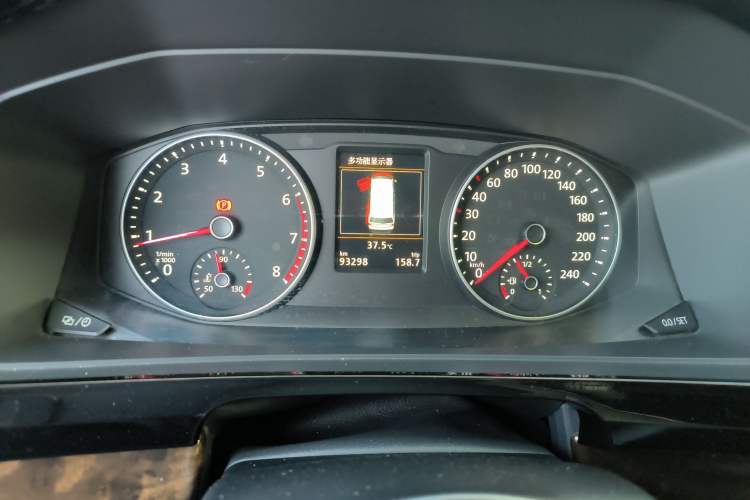 Used Volkswagen Multivan 2018 2.0 TSI 4x4 Prestige Edition 7-Seater
