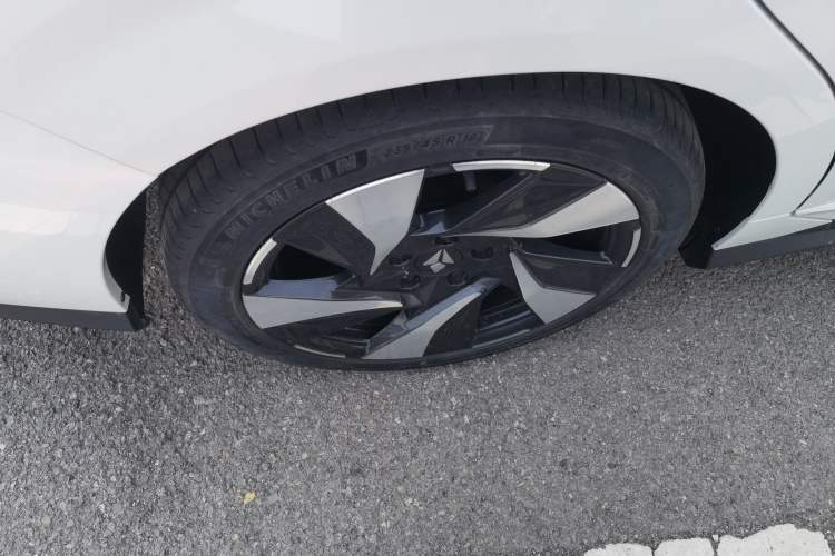 Used Lingxi L 2024 Player No. 1 Edition
