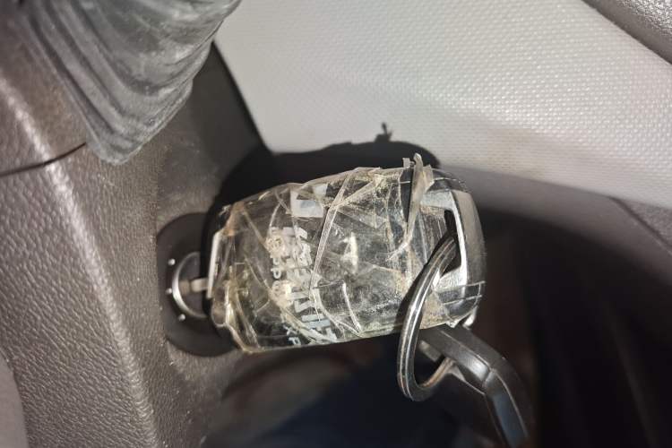 Used Chevrolet Lova RV 2016 1.5L Automatic Comfort Edition