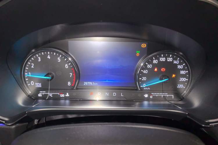 Used Ford Escape 2024 EcoBoost 245 Two-Wheel-Drive Titanium Edition