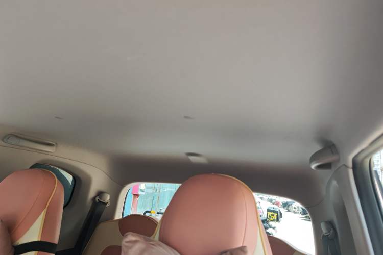 Used Wuling Hongguang MINIEV 2021 Macaron Premium Model – Lithium Iron Phosphate