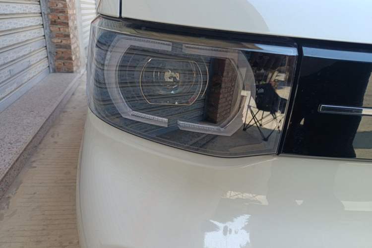 Used Wuling Hongguang MINIEV 2022 Macaron Premium Model – Lithium Iron Phosphate