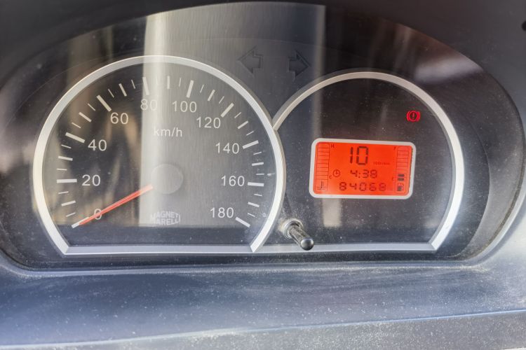 Used BAIC Weiwang 306 2011 1.3L luxury version 8 seats
