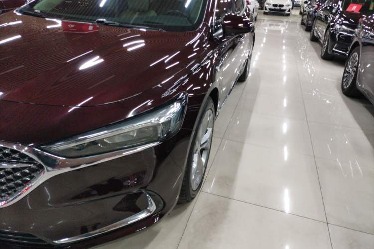 Used Buick LaCrosse 2022 Avenir Avia First Edition