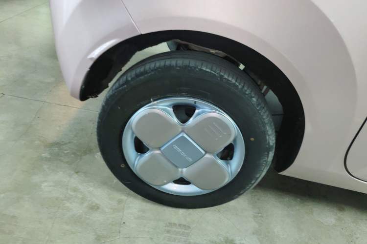 Used Geely Galaxy Panda 2023 Panda Mini 200km Endurance Bear