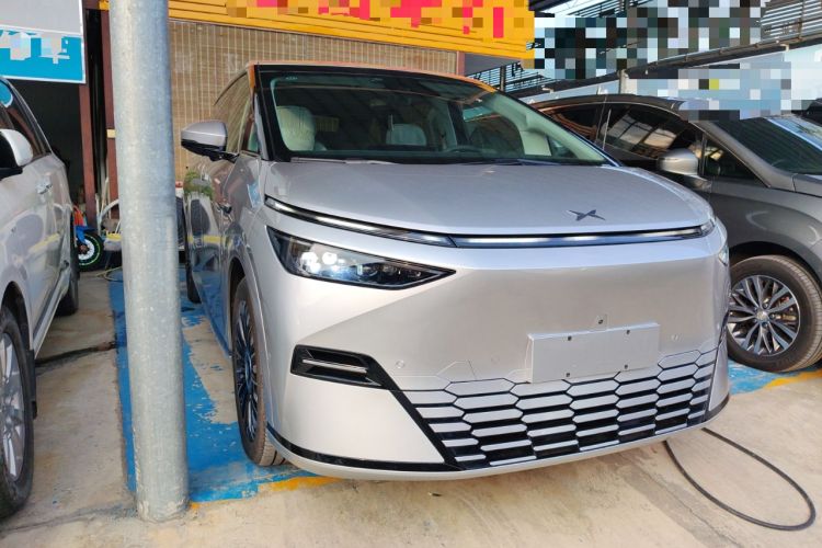 Used XPeng X9 2025 650 Long-Range Max
