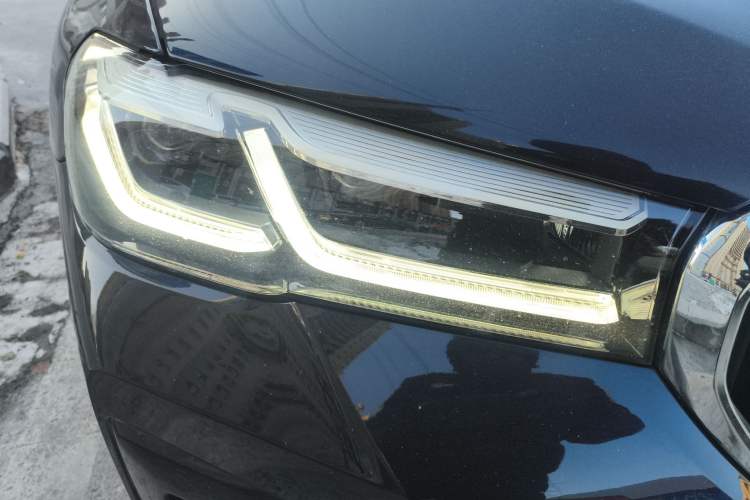 Used BMW 5 Series 2021 Facelifted 530Li Leading Edition M Sport Package