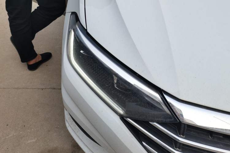 Used Volkswagen Sagitar 2021 280TSI DSG Excellence Edition Right Front Headlight