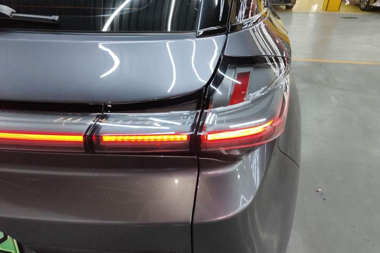 Used NETA U 2022 Pro 400 Comfort Edition