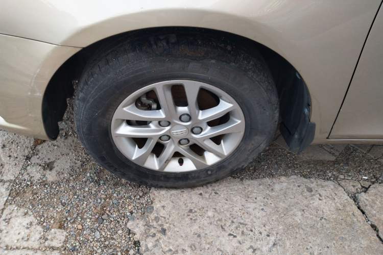 Used Geely Auto Emgrand 2017 Sedan Million Edition 1.5L CVT Upward Connectivity Version
