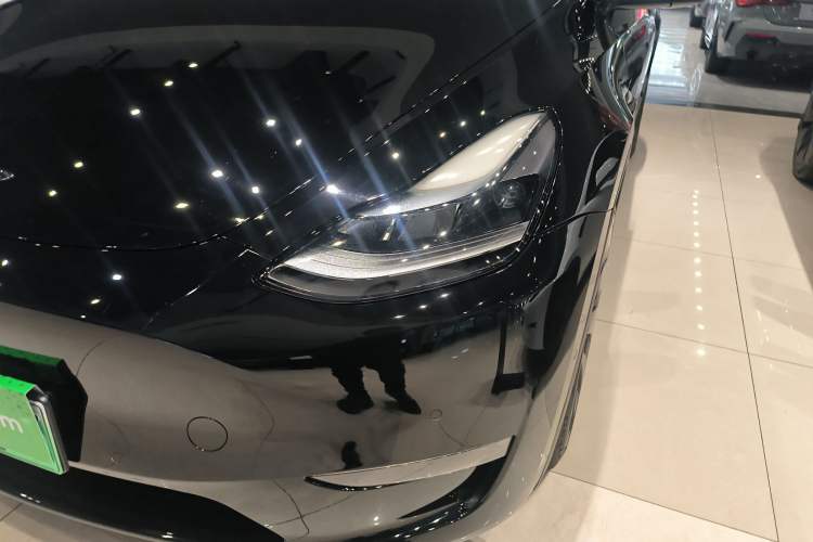 Used Tesla Model Y 2022 Performance High-Performance All-Wheel-Drive Version
