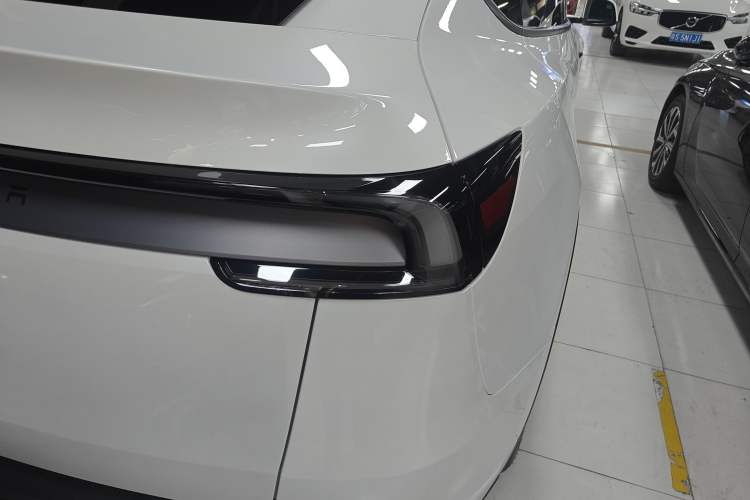 Used Tesla Model Y 2026 Rear-Drive Model Exterior 1