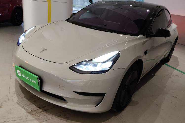 Used Tesla Model 3 2022 Rear-Wheel-Drive Version