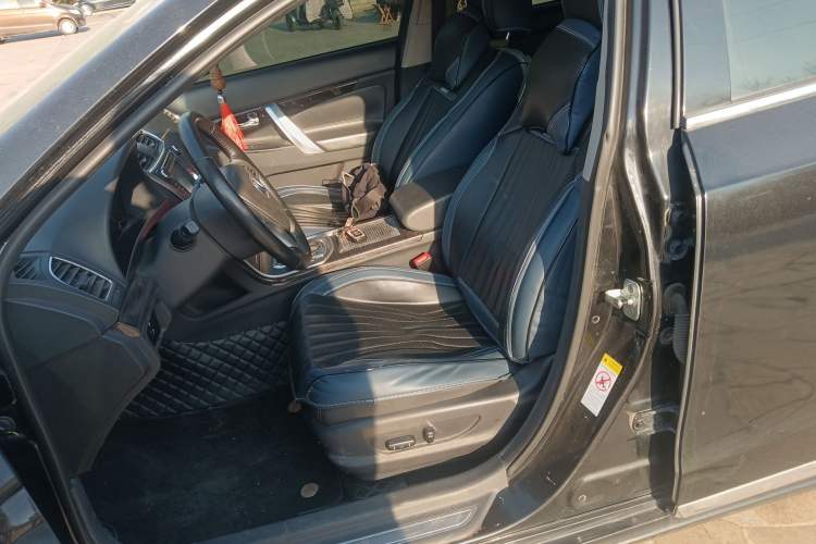 Used CHANGAN Raeton 2014 1.8T Automatic Prestige Anniversary Edition China V Standard Left Front Seat