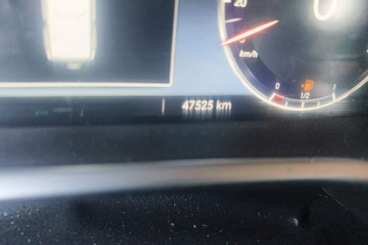 Used BAIC Off-Road BJ40 2019 2.0T Automatic Four-Wheel Drive Urban Hunter Edition Premium Model China V Emission Standard
