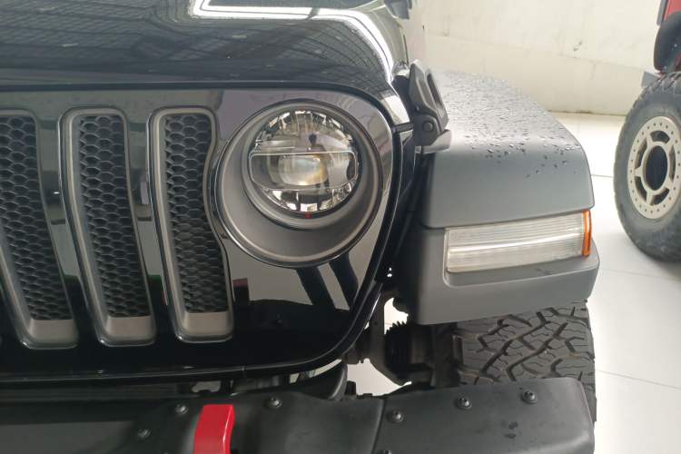Used Jeep Wrangler 2021 2.0T Robin Hood Four-Door Edition Left Front Headlight