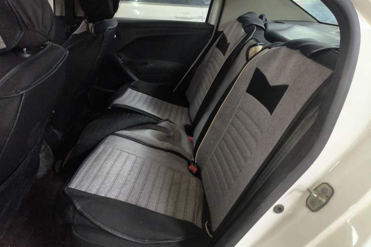 Used Citroen Elysee 2014 1.6L Manual Fashion Edition
