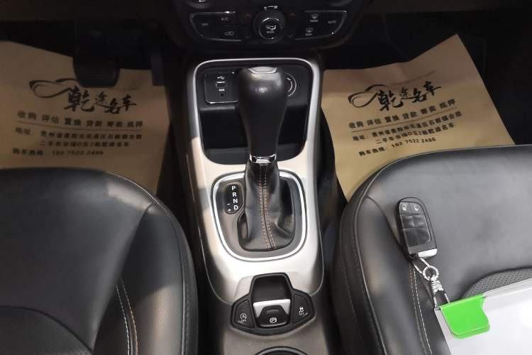 Used Jeep Compass 2017 200T Automatic Family Edition
