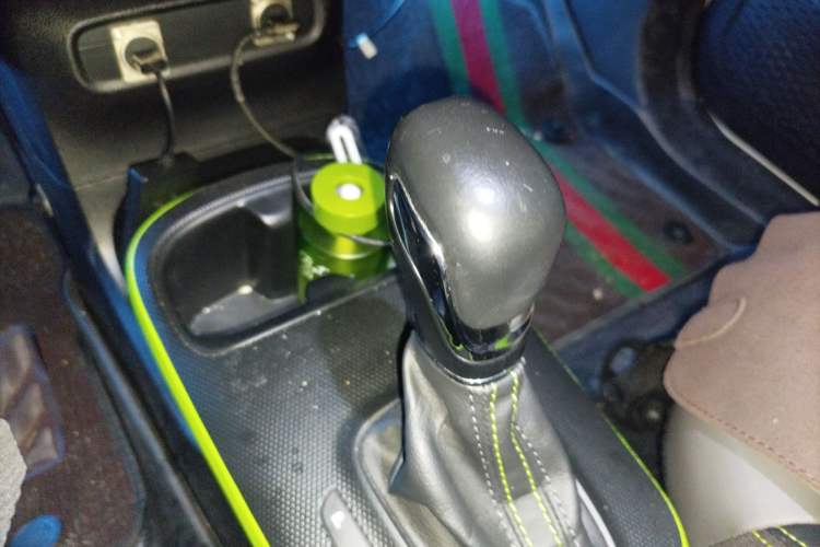 Used Roewe Clever 2020 Urban Style Edition Gear Lever