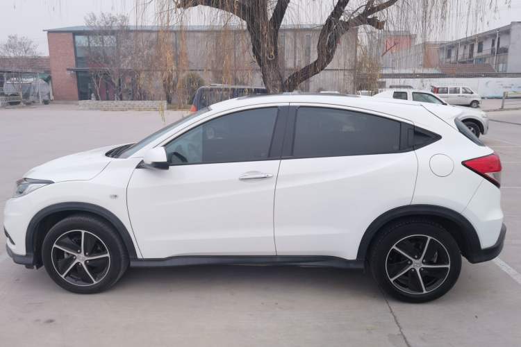 Used Honda Vezel 2020 1.5L CVT Pioneer Edition
