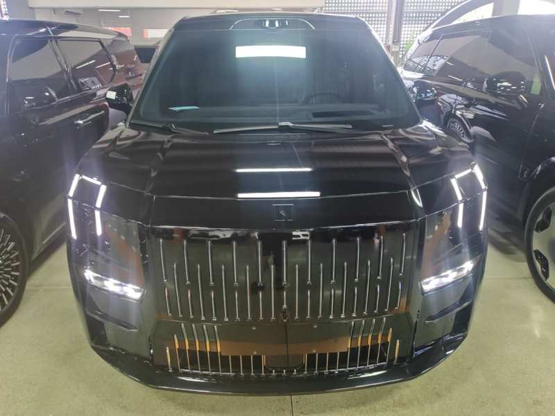 Used Zeekr 009 2024 Six-Seat Executive Version 4WD 108 kWh — 2