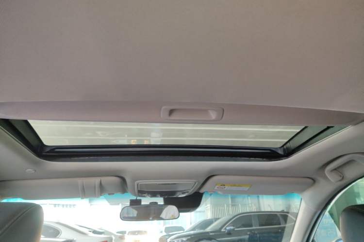 Used Honda Accord 2018 260TURBO Luxury Edition China VI Headliner