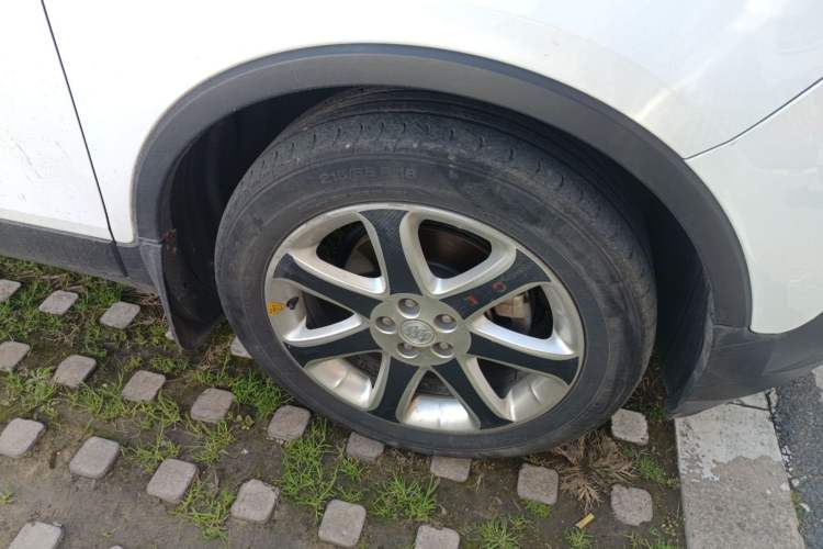 Used Buick Encore 2015 1.4T Automatic Two-Wheel Drive Urban Elite Version