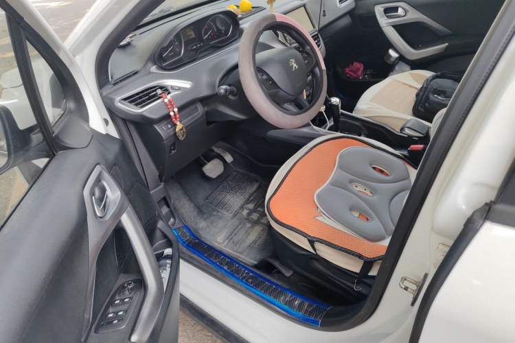 Used Peugeot 2008 2014 1.6L Automatic Fashion Edition Driver Seat