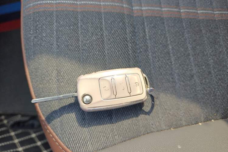 Used Volkswagen Lavida 2019 Lavida Start 1.5L Automatic Comfort Edition China VI Standard Vehicle Key