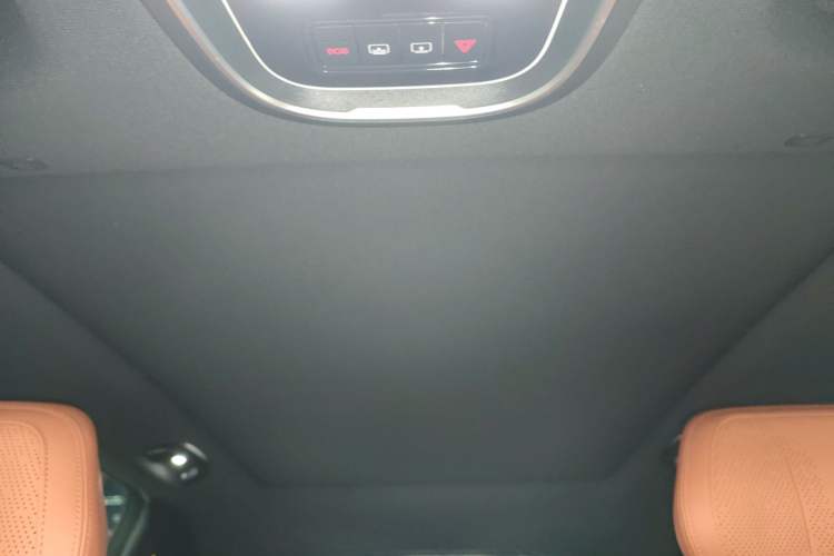 Used Deepal S07 2023 200Max Range-Extended Version
