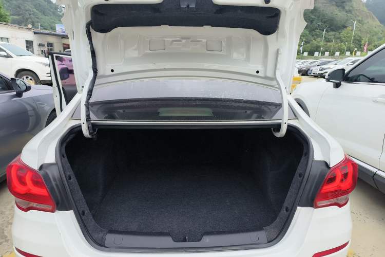 Used Chevrolet Cavalier 2019 320 Automatic Enjoyment with Sunroof