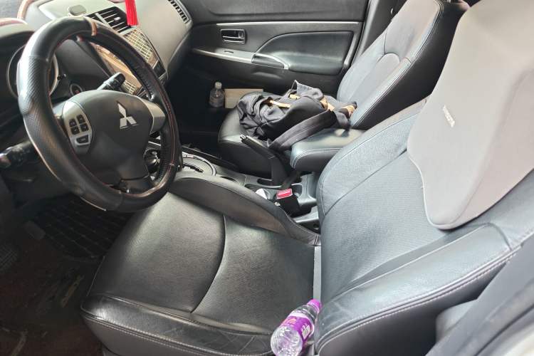 Used Mitsubishi ASX 2016 2.0L CVT Two-Wheel Drive Navigation Edition Left Front Seat