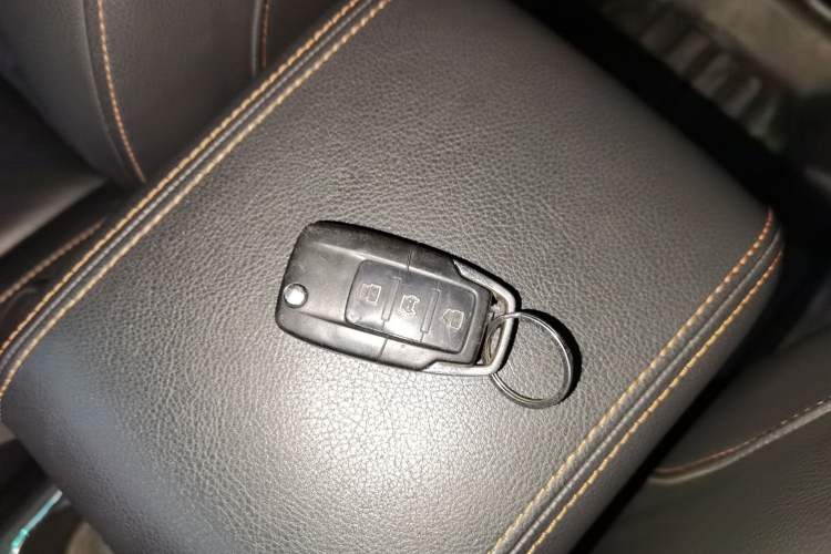 Used BAIC Off-Road BJ40 2016 40L 2.3T Automatic All-Wheel Drive Premium Edition
