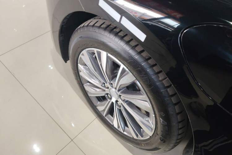 Used Hongqi E-QM5 2024 500km Range Edition