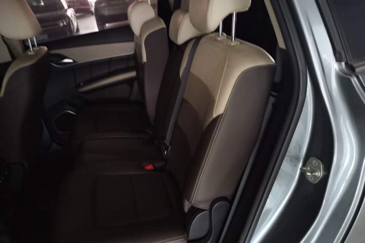 Used BYD Song MAX New Energy 2022 DM-i 105KM Flagship Model