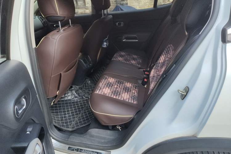 Used Citroen C5 AIRCROSS 2019 350THP Enjoyment Model China V Standard
