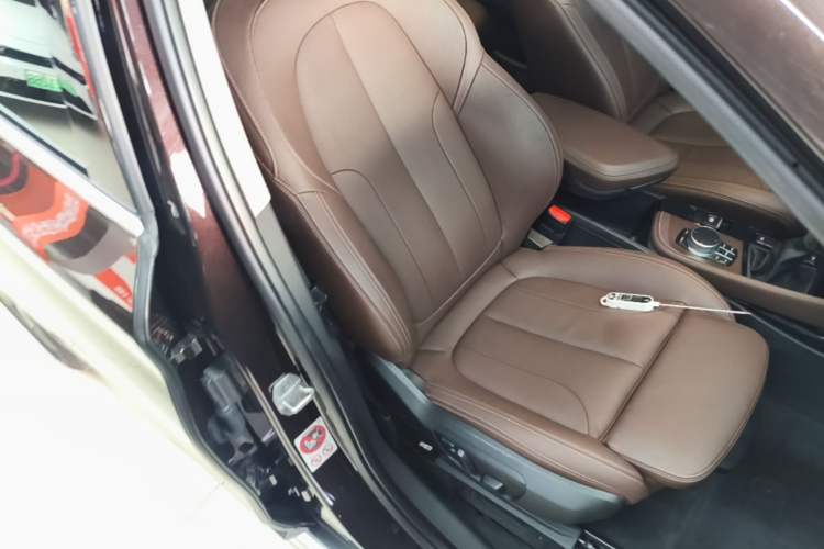 Used BMW X1 2018 xDrive20Li Luxury Model