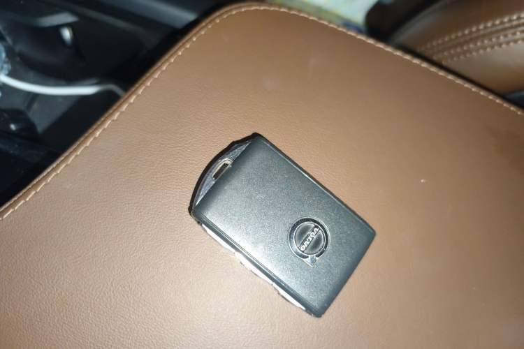 Used Volvo XC90 2021 B6 Luxury Smart Edition 7-Seater