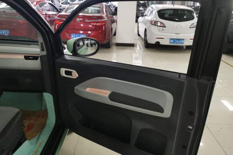 Used Chery New Energy QQ Ice Cream 2022 170km Sundae Phosphate Lithium-Ion