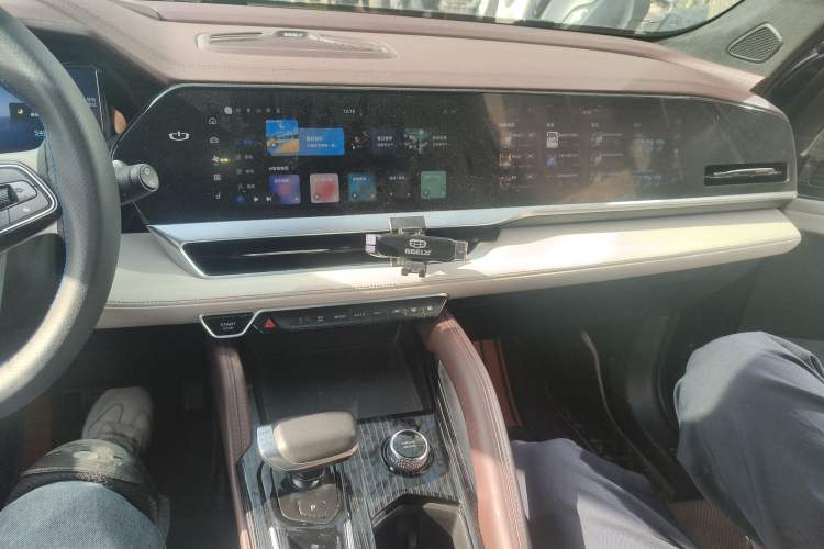 Used Geely Auto Monjaro L 2021 2.0TD DCT EVO Two-Wheel Drive Prestige Version
