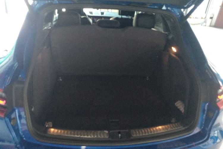 Used Porsche Macan 2017 Macan 2.0T