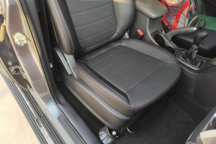 Used Chery Tiggo 3 2020 Million Global Edition 1.5L Manual Fashion Model