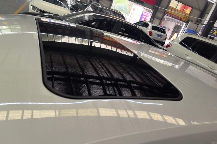 Used Volkswagen Lavida 2013 Revised Version 1.4 TSI DSG Comfort Edition
