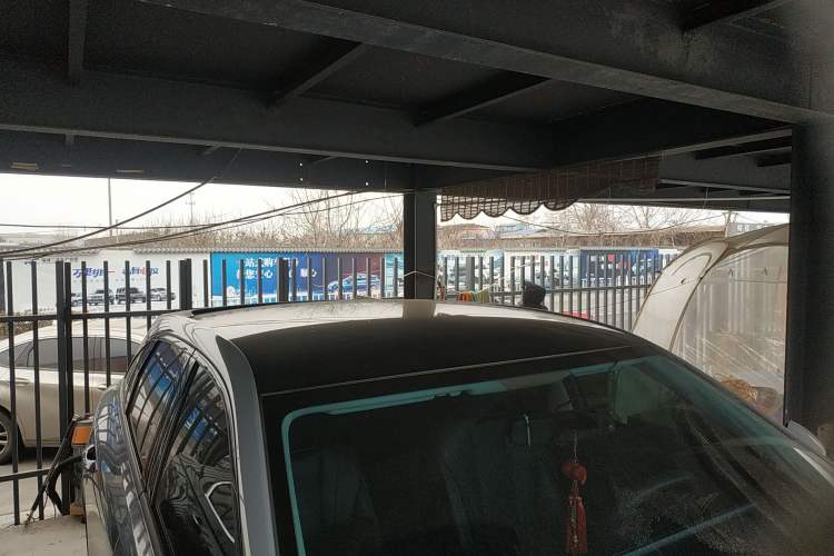 Used Venucia V 2021 260T Idol Edition
