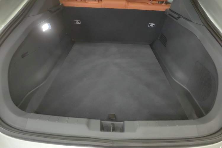 Used Dongfeng eπ eπ007 2025 Model Pure-Electric 565 All-Wheel-Drive Max Leading Edition