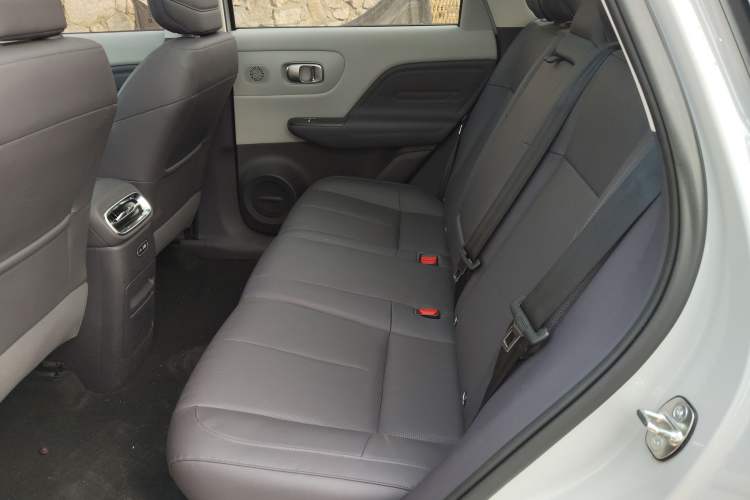 Used Leapmotor B10 2025 510 Joyful Edition Left Rear Seat