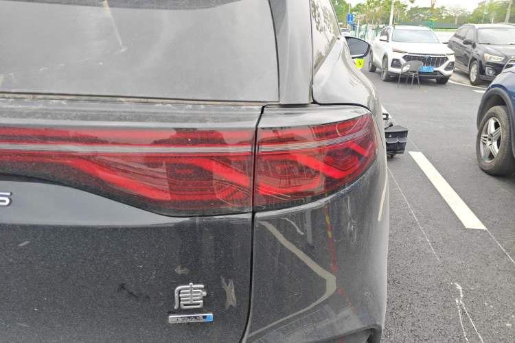 Used BYD Tang New Energy 2025 Intelligent Driving Version DM-i 115KM Flagship Edition Exterior 3