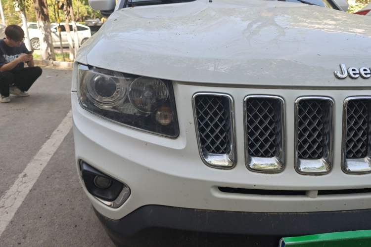Used Jeep Compass 2014 Revised Version 2.0L Two-Wheel Drive Elite Edition
